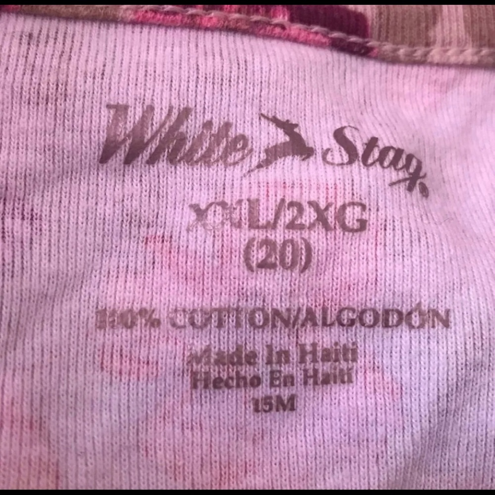 🧸SALE Flower Shirt 🧸 - Picture 3 of 6